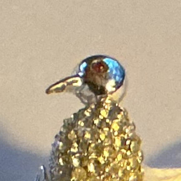 Brooch - Picture 2 of 4